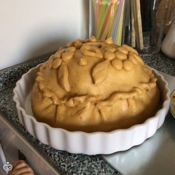 Кулебяка семислойная.