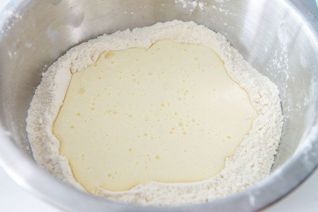 Блины на кефире: как приготовить тесто