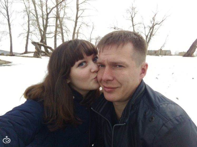 немного нас)