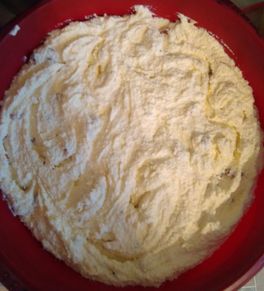 Творожная запеканка с изюмом и ананасами Творожная запеканка с изюмом и ананасами